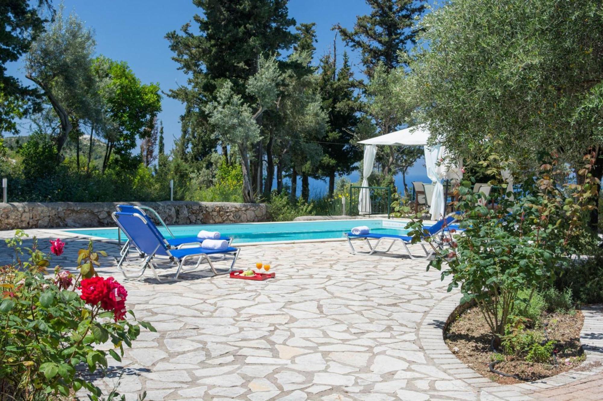 Komílion Agios Nikitas Nature Villas מראה חיצוני תמונה